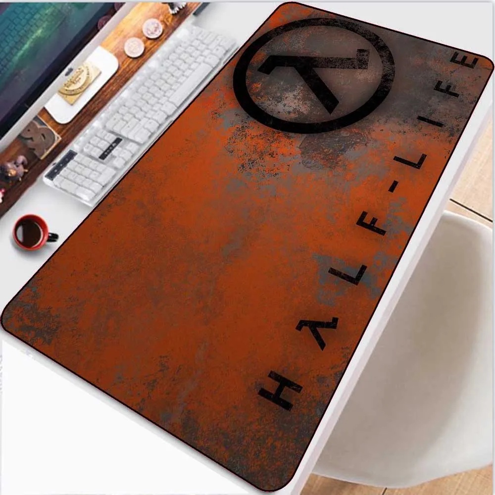 Gaming Keyboard Half - Gamer Half Life Large Mouse Pad